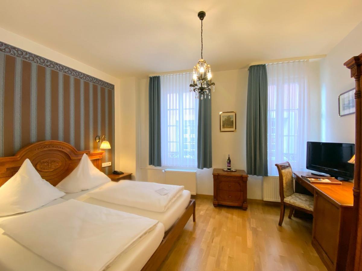 Hotel Rathausgloeckel Baden-Baden Zewnętrze zdjęcie