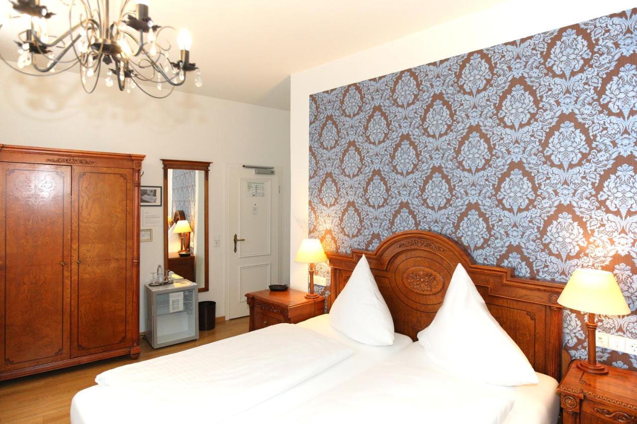 Hotel Rathausgloeckel Baden-Baden Zewnętrze zdjęcie