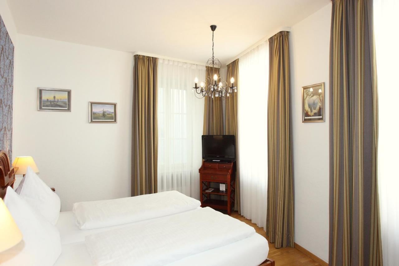 Hotel Rathausgloeckel Baden-Baden Zewnętrze zdjęcie