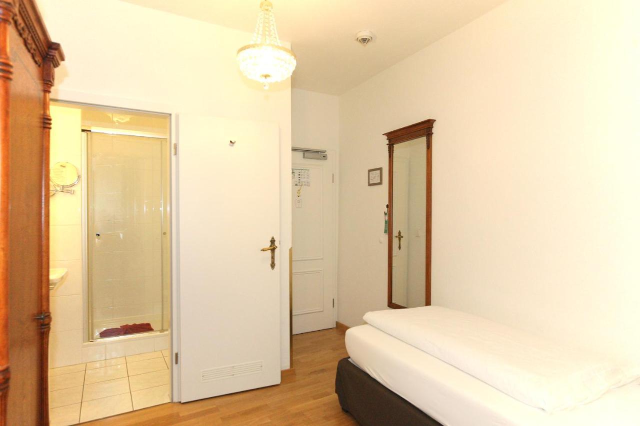 Hotel Rathausgloeckel Baden-Baden Zewnętrze zdjęcie